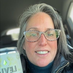 Meet your Posher, Rebecca